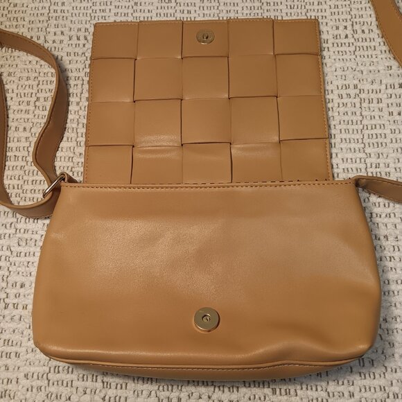 Alexis Bendel women's caramel color woven front flap shoulder purse - Picture 5 of 16